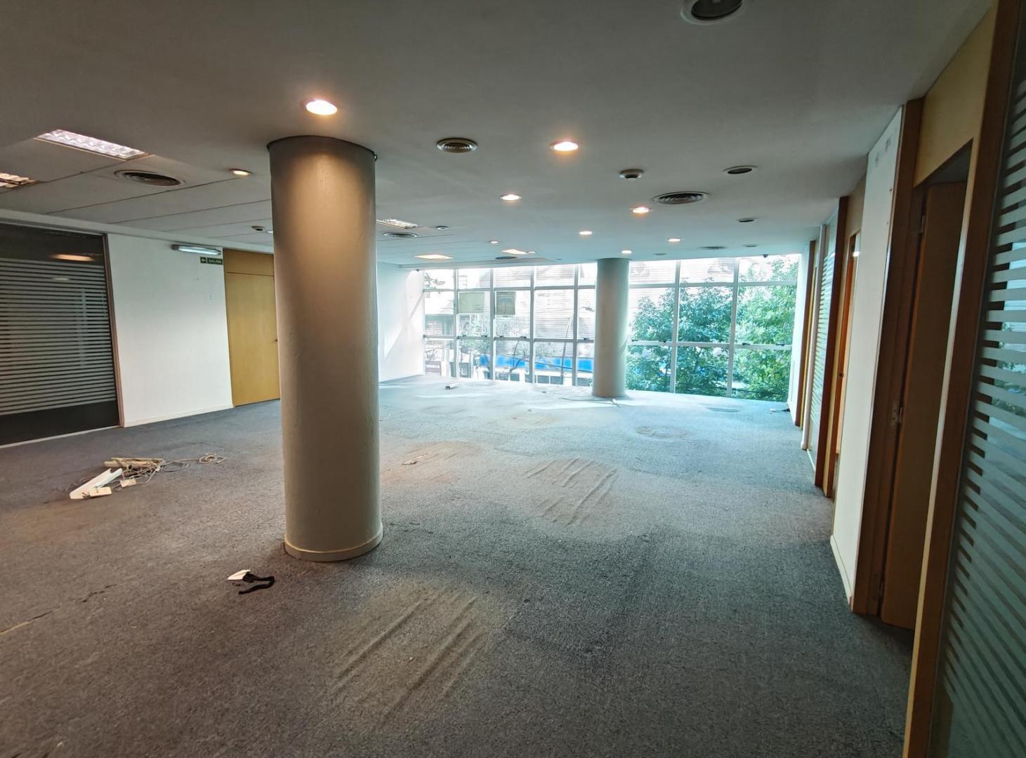Foto de Oficina en Alquiler sobre Av Cordoba, imagen 2