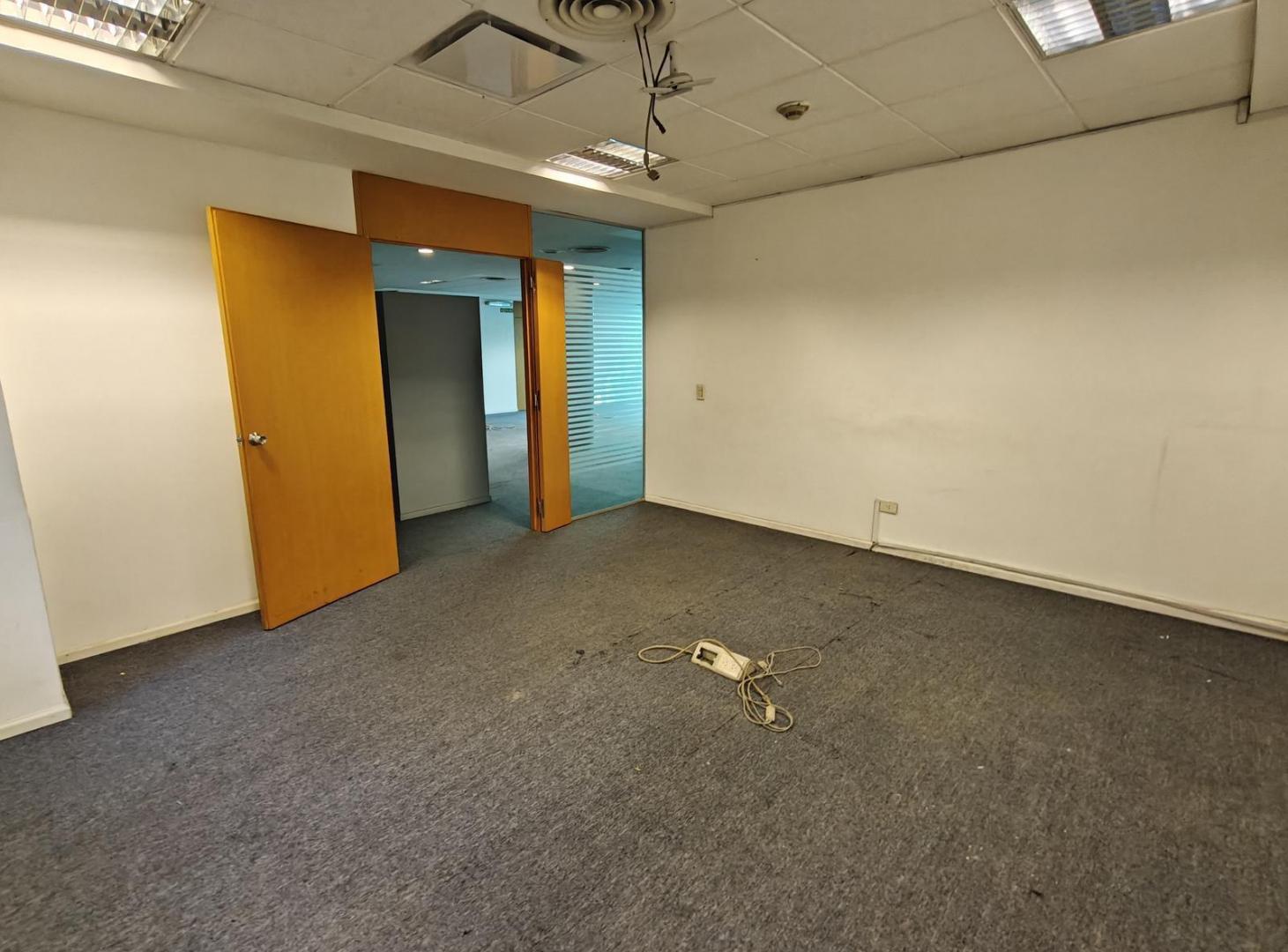 Foto de Oficina en Alquiler sobre Av Cordoba, imagen 4