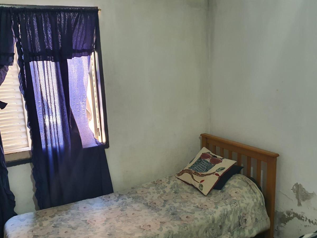 La Falda Cto - Edificio C/6dptos. 3 Amb. y Local en Block - X Escalera - Apto Vvda/prof./com. - 455 m² 2