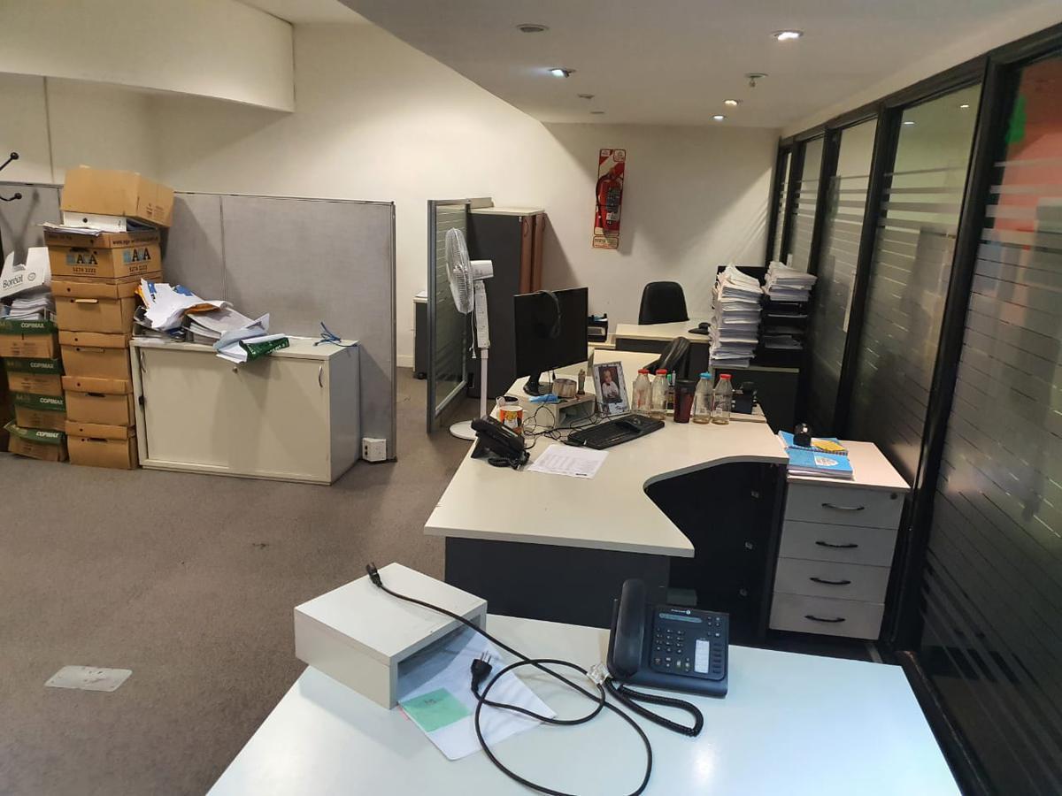 Foto de VENTA-Oportunidad-S.Martin y Corrientes-Edif."La Estrella" -Planta, imagen 2
