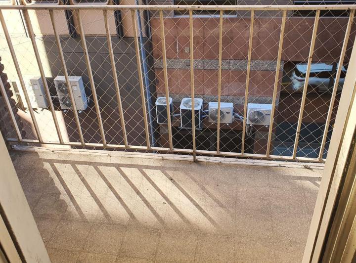 Centro-25 de Mayo-Av.Cordoba-3 amb-balcón al frente-Apto vvda./prof.-Serv.ctrales-Vigilancia-65m2 5