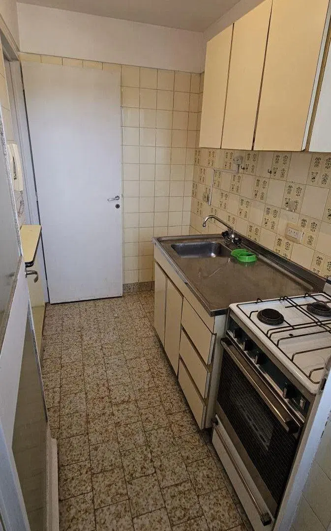 Venta Departamento 1 ambiente Olivos 5