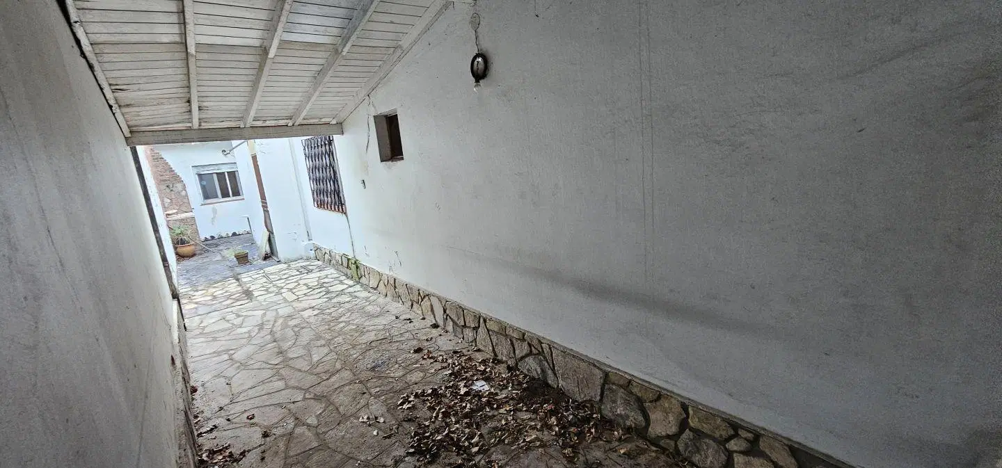 Venta de Casa 5 Ambientes en Martínez 8