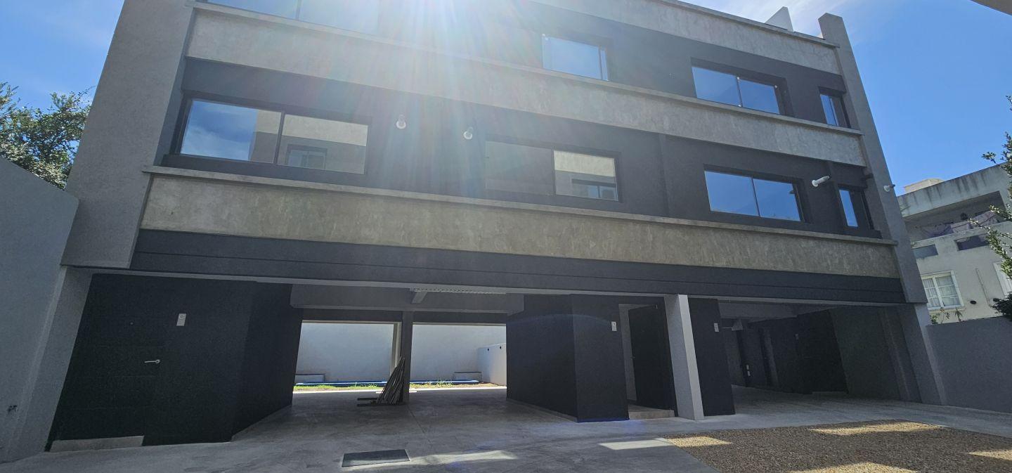 Foto de Venta Casa 4 ambientes Olivos, imagen 3