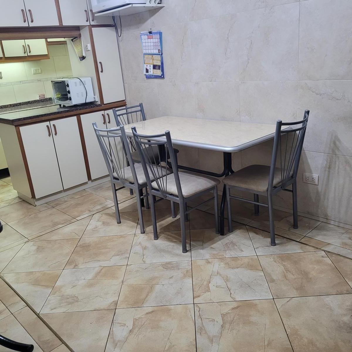 Departamento 5 Ambientes 140 m con Balcon y Cochera Fija 4