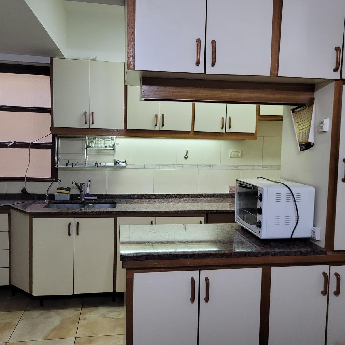 Departamento 5 Ambientes 140 m con Balcon y Cochera Fija 5