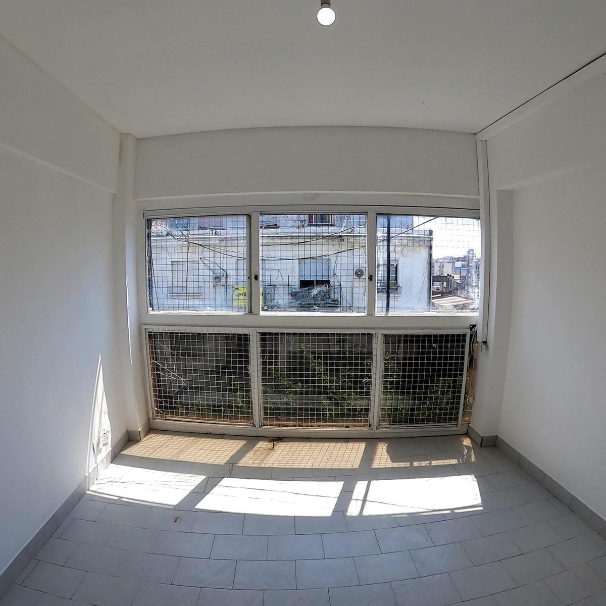 Departamento en Abasto 1