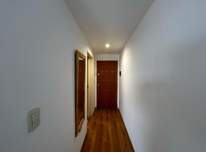 Departamento en Abasto 1