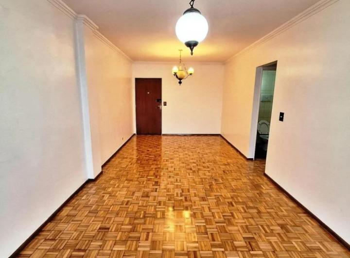 Departamento en Flores 2