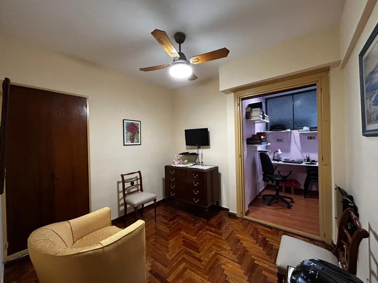 VENTA Departamento tres ambientes mas escritorio en Almagro. 5