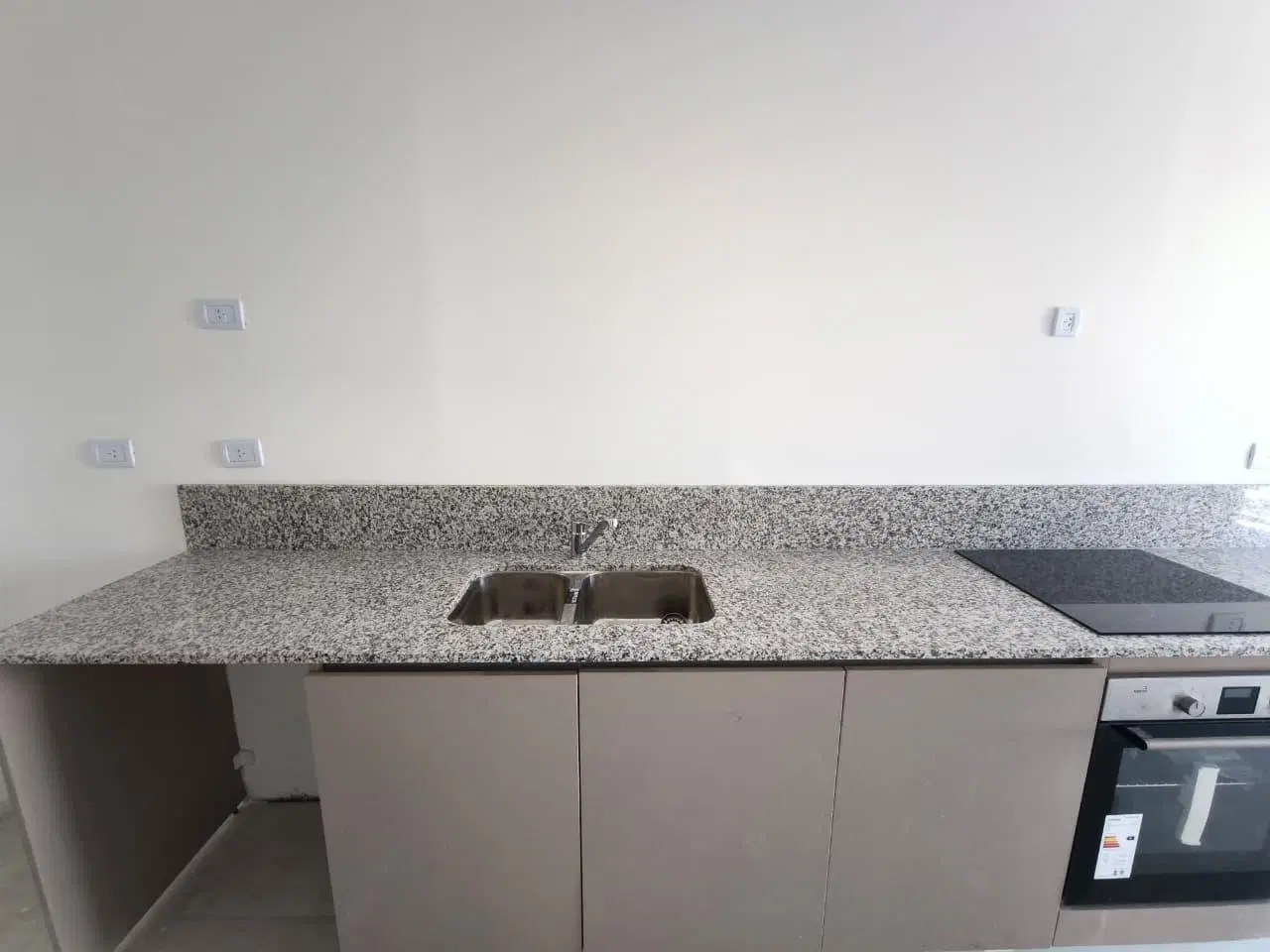 ALQUILER Departamento 3 ambientes en Abasto FULL AMENITIES 2