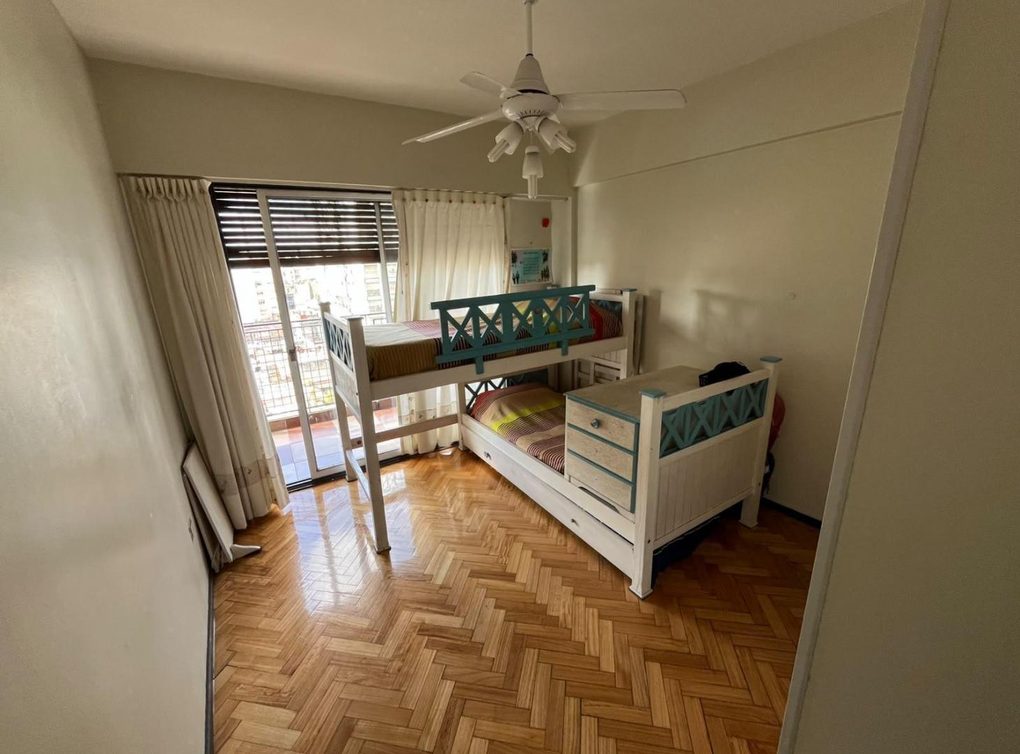 Foto de 3 AMBIENTES CON DEPENDENCIA, BALCÓN CORRIDO Y VISTA PANORÁMICA – AV, imagen 1