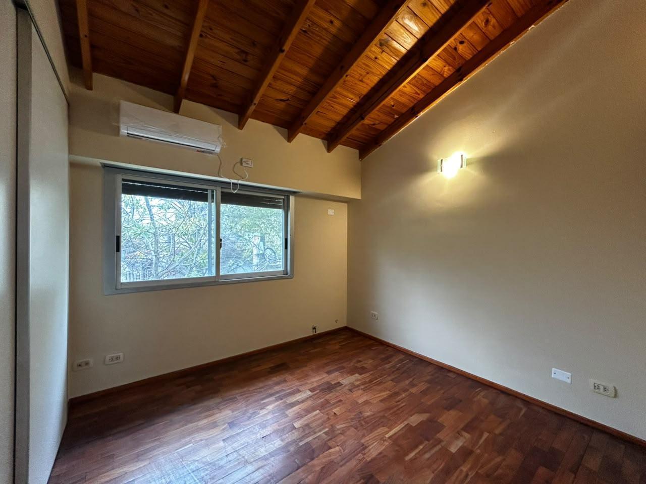 Foto de Venta PH 3 ambientes con terraza y cochera en Villa Devoto, imagen 3