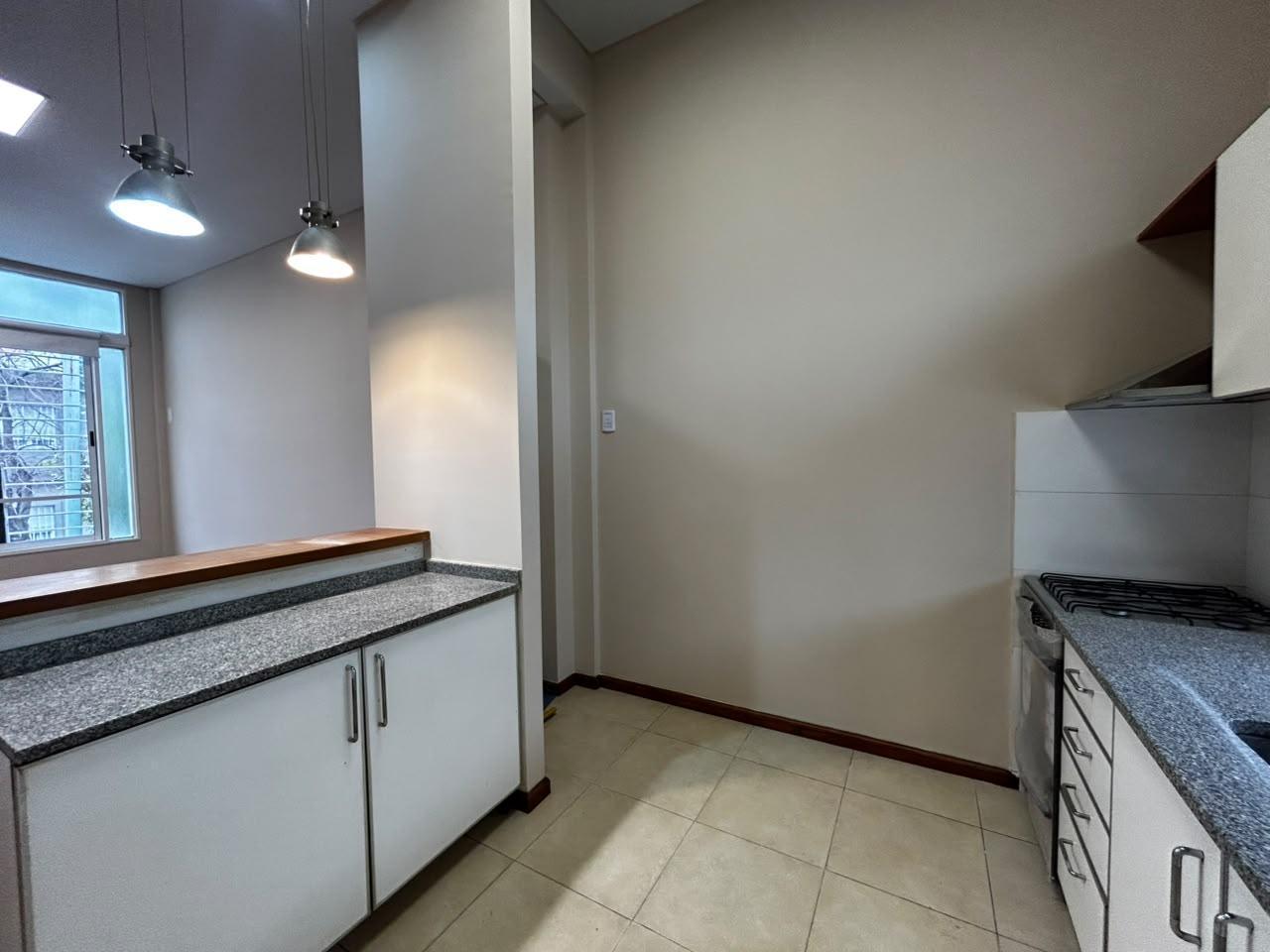 Foto de Venta PH 3 ambientes con terraza y cochera en Villa Devoto, imagen 4