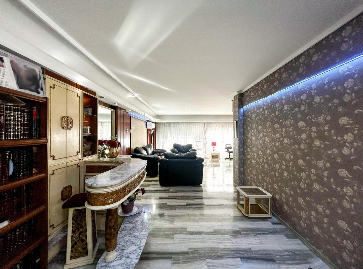 Foto de VENTA Departamento en Balvanera, imagen 3