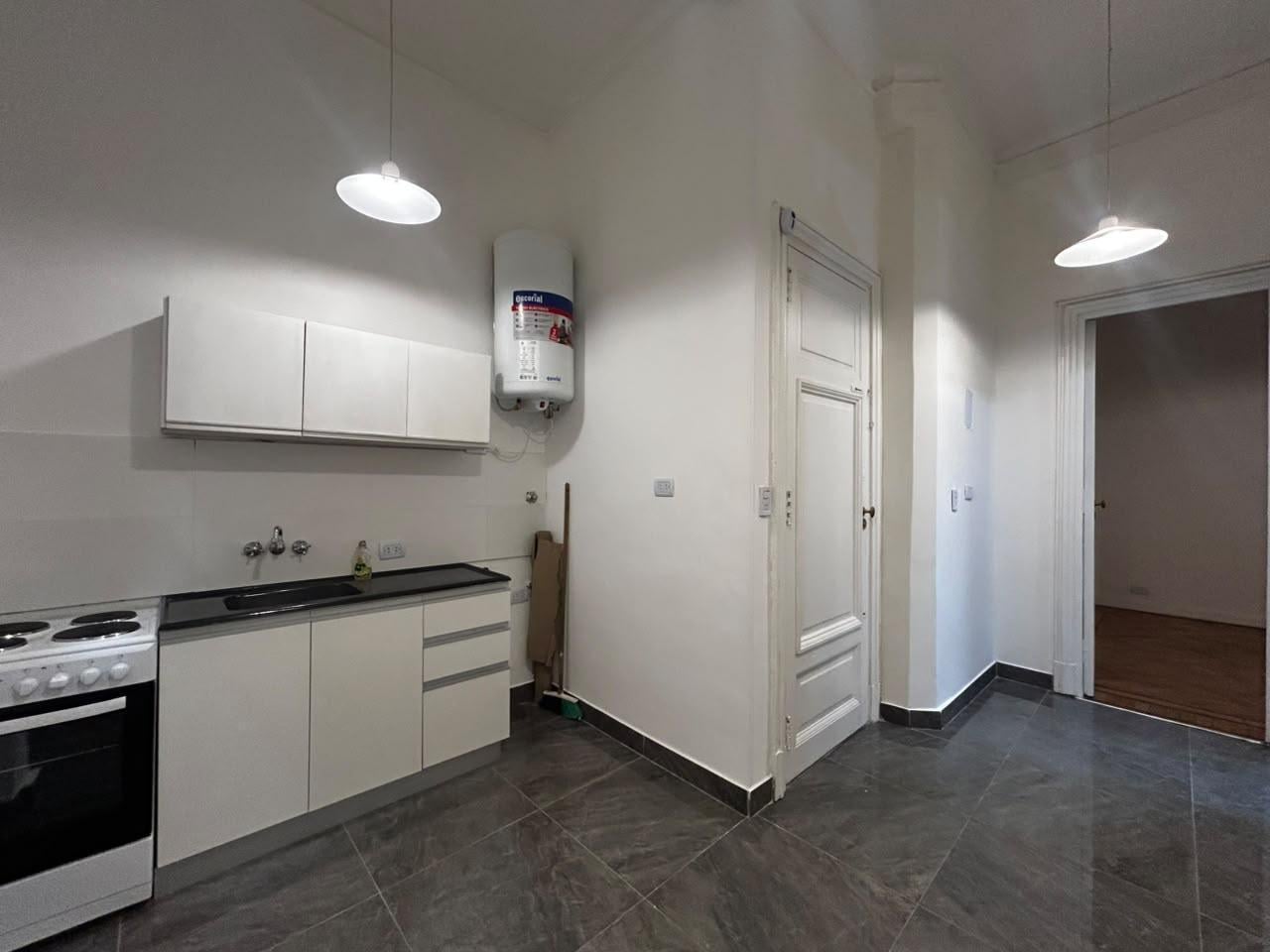 Foto de Venta Departamento 3 ambientes en Retiro, imagen 2