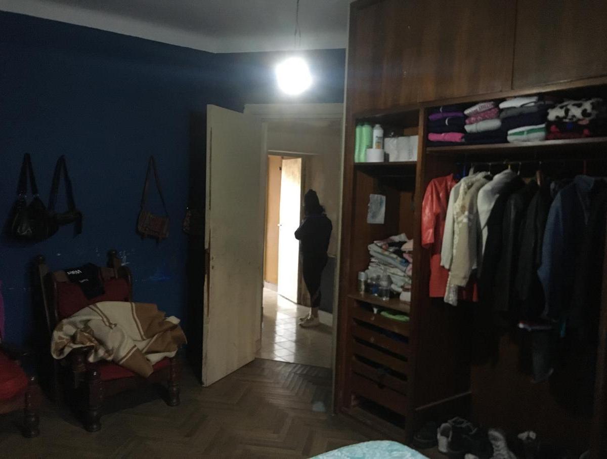 Medina 348, Caba/ Casa 4 Ambientes 220 M²/ Garage/patio/ 2 Baños/ U$s 200.000 3