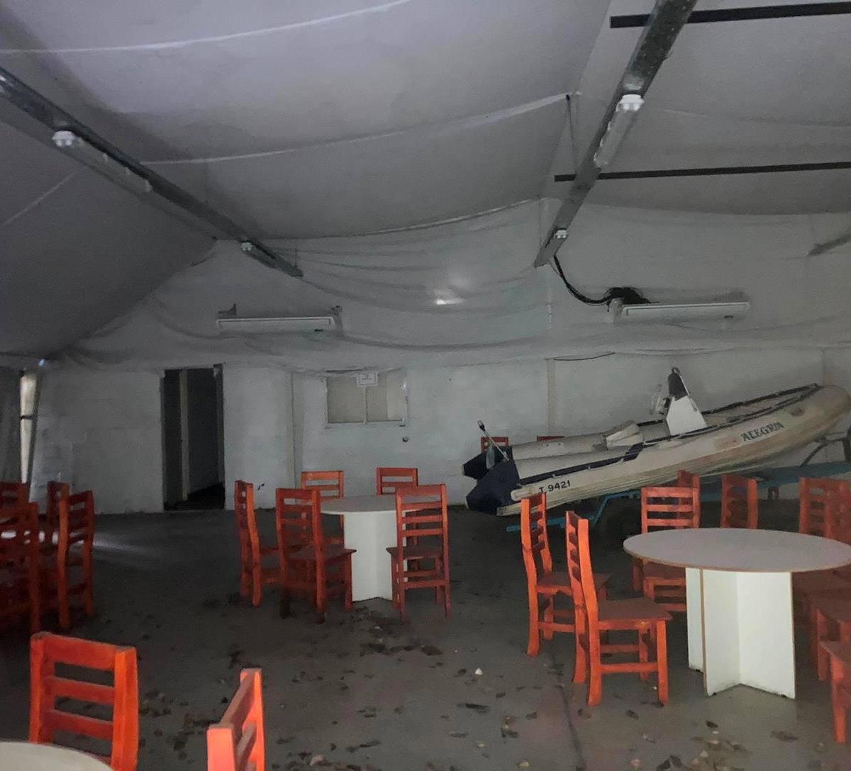 Terreno con Carpa Para Eventos /grahan Bell 2700/moreno/1300 m² U$s 60.000 1