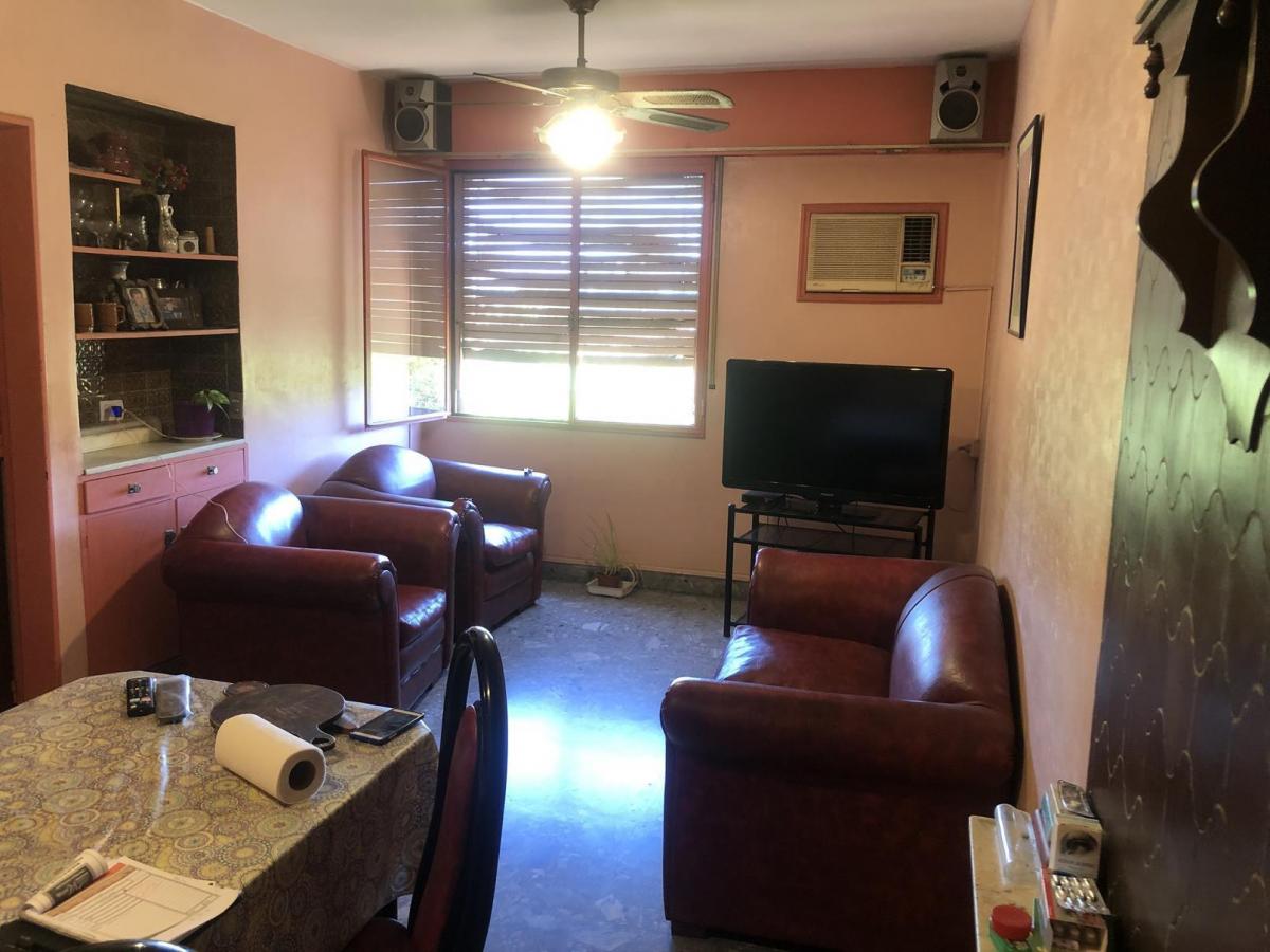 Av Piedra Buena 3900/ Depto 4 Ambientes/ a La Calle/ Cochera/ 65 M²/ U$s 55.000 2