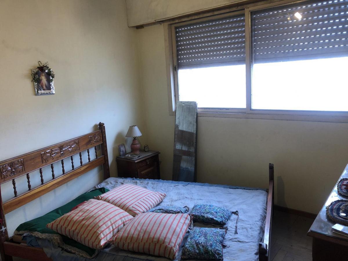 Jose Marti 1834/ Casa 6 Ambientes/ 2 Plantas/ Garage/ Terraza/ Patio/ 257 m² 3