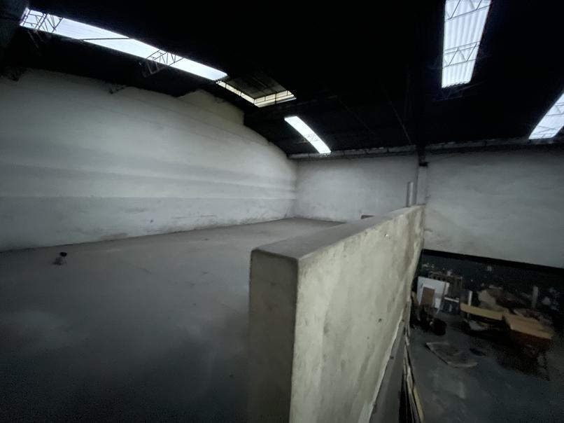 Trelles 2525/excelente Galpón con 2 Locales/ Paternal / 600 M²/ U$s 550.000 2