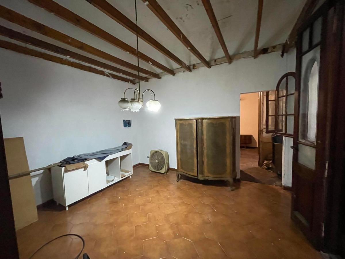 Av Juan Bautista Alberdi 5800, Caba / Gran PH en Block con 2 Deptos y 1 Local /355 m² / U$s 330.000 4