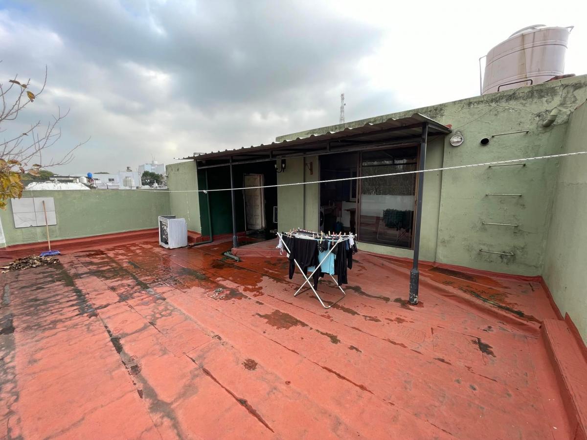 Primera Junta 5700, Caba/ PH 4 Ambientes / Terraza Muy Buen Estado y Ubic /90 m² 2