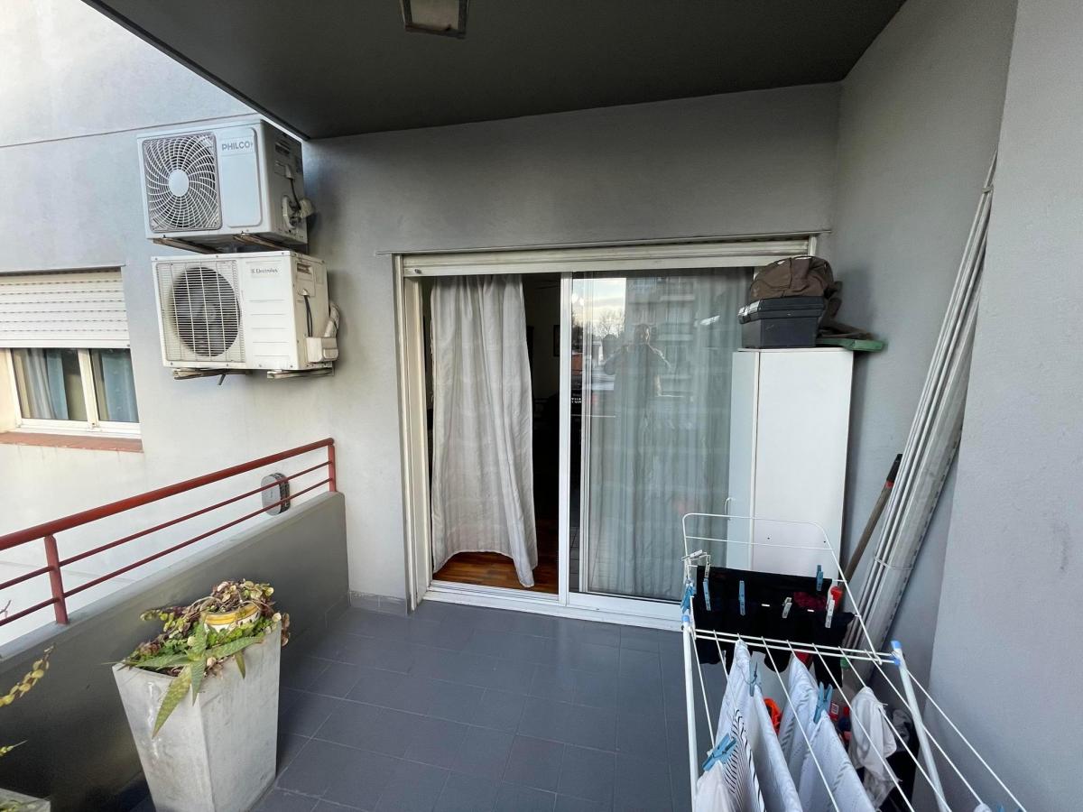 Av Rivadavia 10170, Caba/ Departamento 3 Ambientes / 70 m² / Balcón U$s 110.000 1