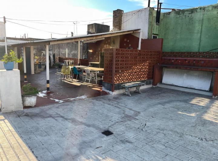 Wenceslao Villafañe 300, CABA / PH 4 amb/ patio / terraza/ balcón a la calle u$s 120.000