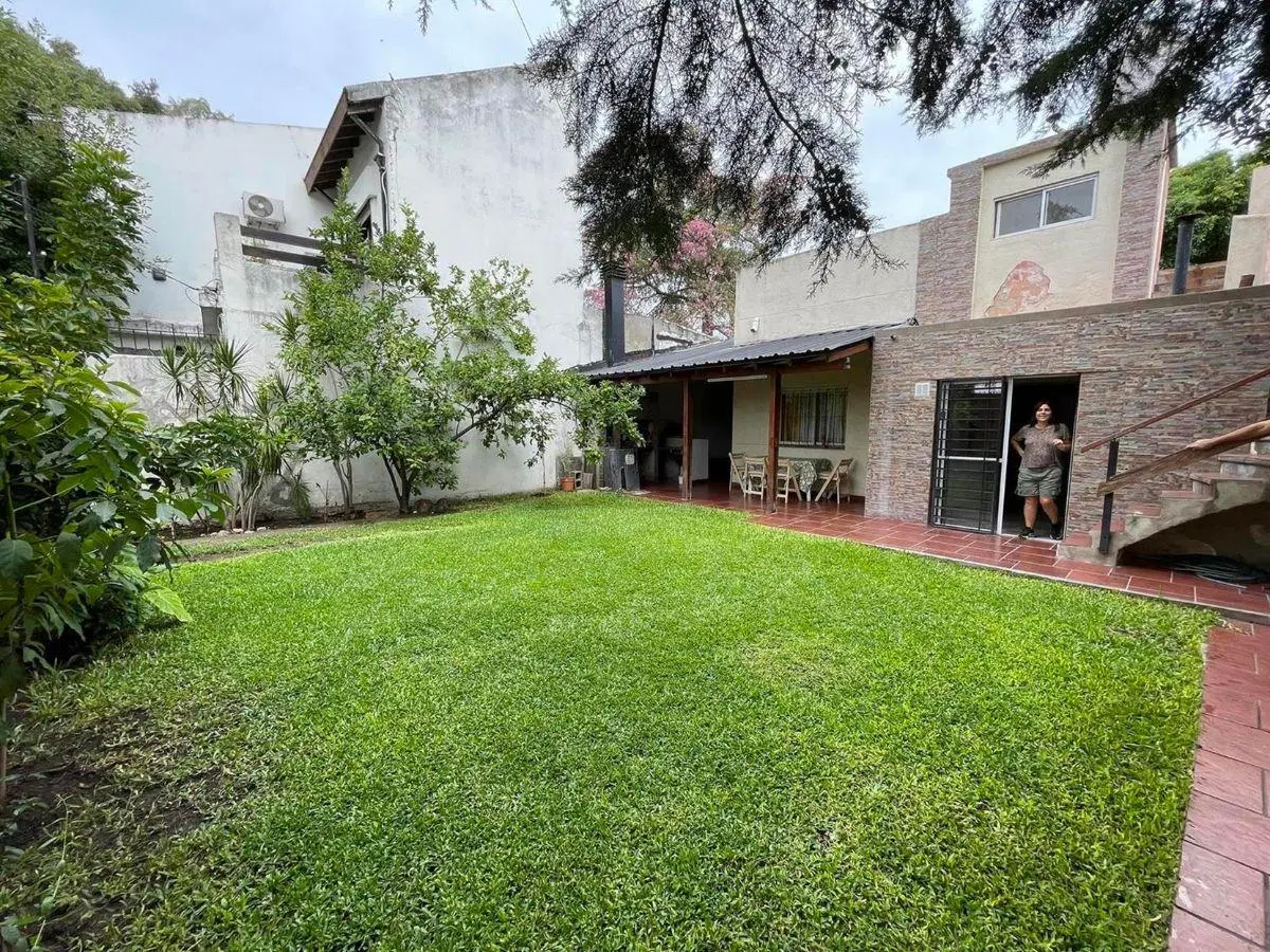 Av Rivadavia 21100, Castelar / Casa 3 amb lote propio en plana baja fondo terraza garage 3