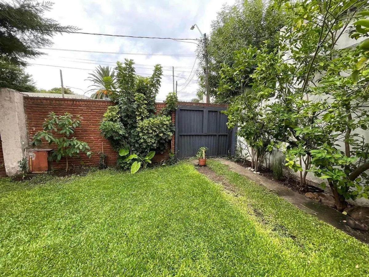 Av Rivadavia 21100, Castelar / Casa 3 amb lote propio en plana baja fondo terraza garage 5