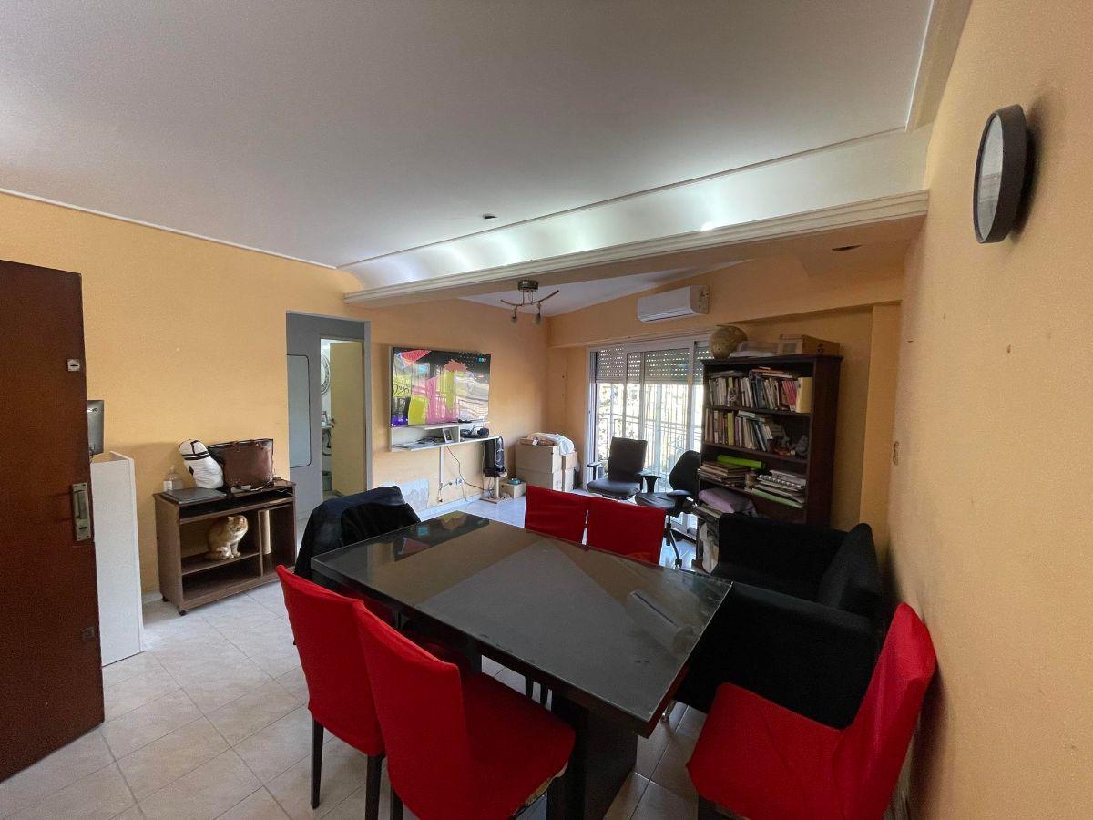 Departamento 3 ambientes Ricardo Gutierrez 3700/ Villa Devoto 70 m2 / u$s 125.000