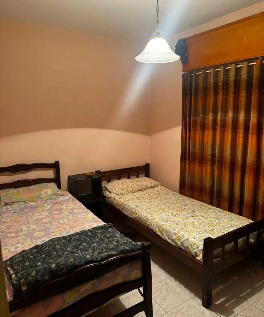 De la Quintana 100, Gral Rodriguez / casa 6 ambientes / pileta 1.600 m2 / u$s 75.000 5