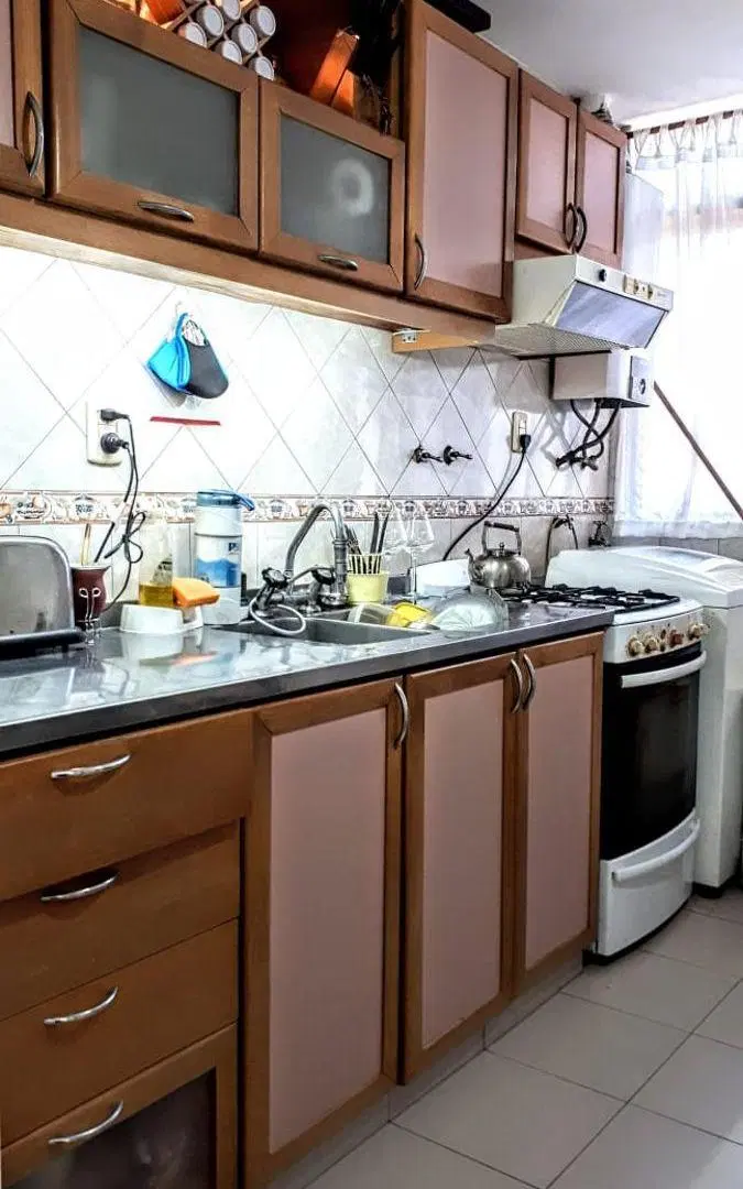 Moron 2900, CABA , departamento venta 3 ambientes / balcón a la calle/ 62M2 / u$s 90.000 1