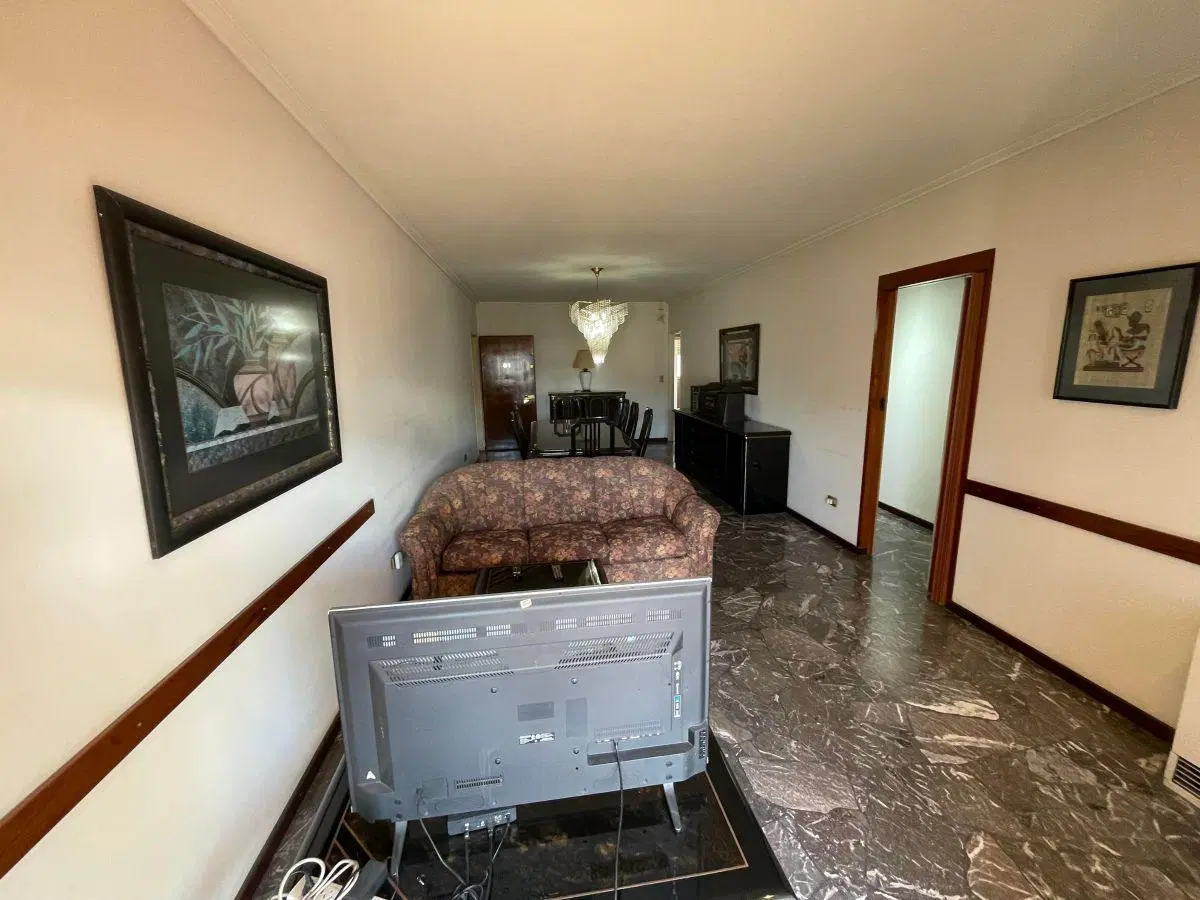 Gavilan 1100, CABA / semipiso 4 ambientes balcón a la calle / 130M2 / cochera / u$s 185.000 5
