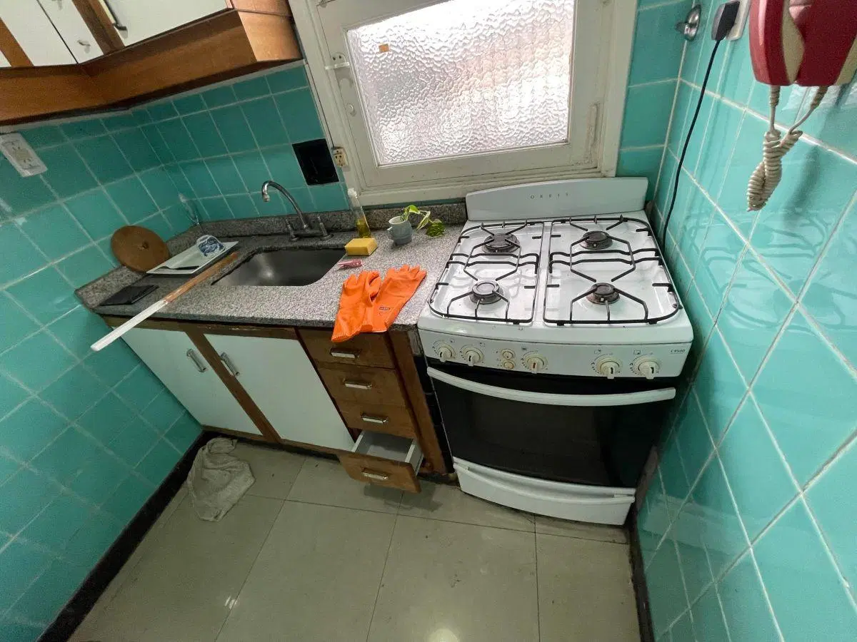 Ensenada 300, CABA / Departamento 3 ambientes venta / balcon / Excel est / u$s 82.500 4
