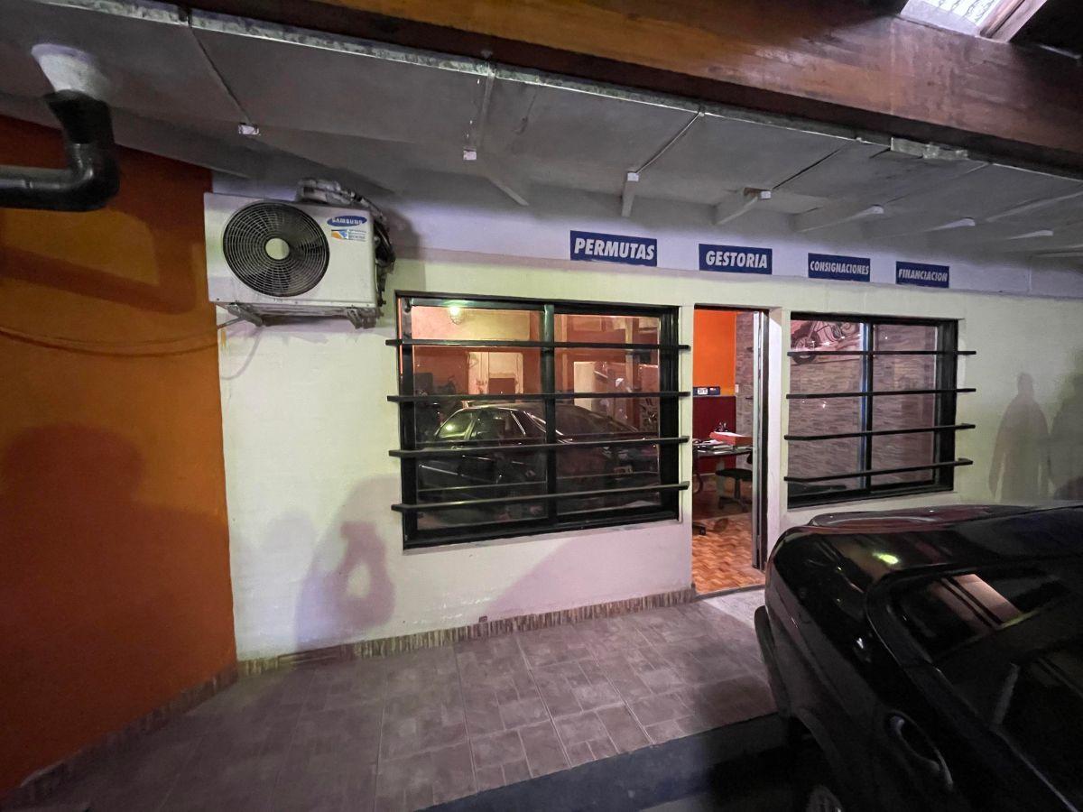Foto de Perito Moreno 3300, CABA / Local 300m2 / oficinas baños / u$s 300.000, imagen 4