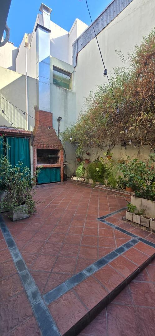 Casa Sobre Lote de 10 X 15 con Patio 1