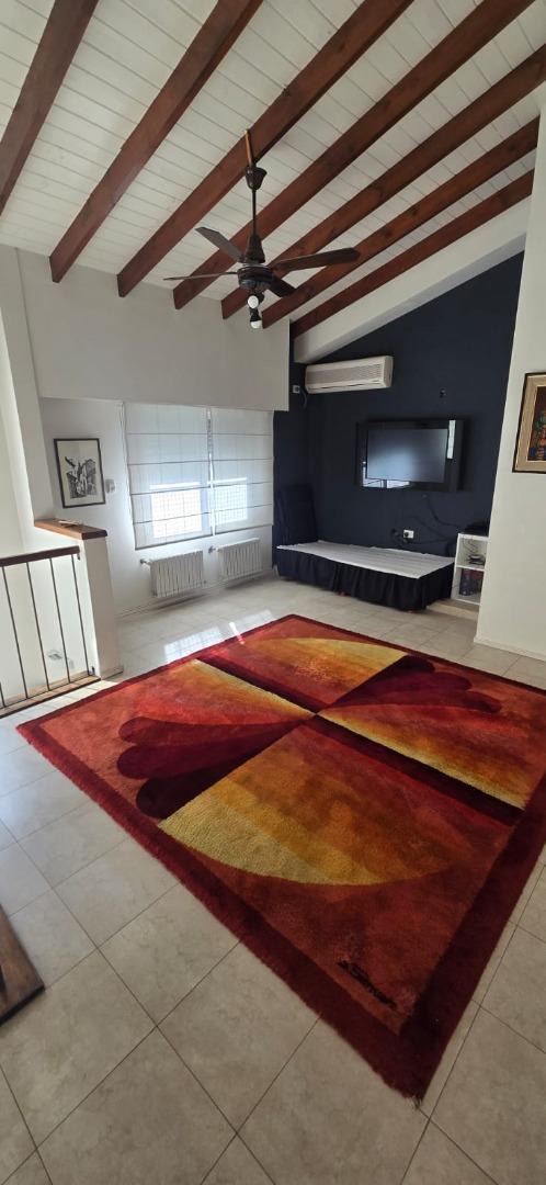 Casa Sobre Lote de 10 X 15 con Patio 2
