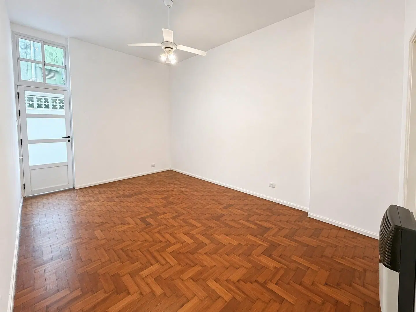 Departamento de 2 ambientes con dos patios 5