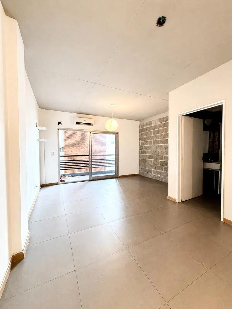 Departamento de 2 ambientes con Balcón y Sum 4