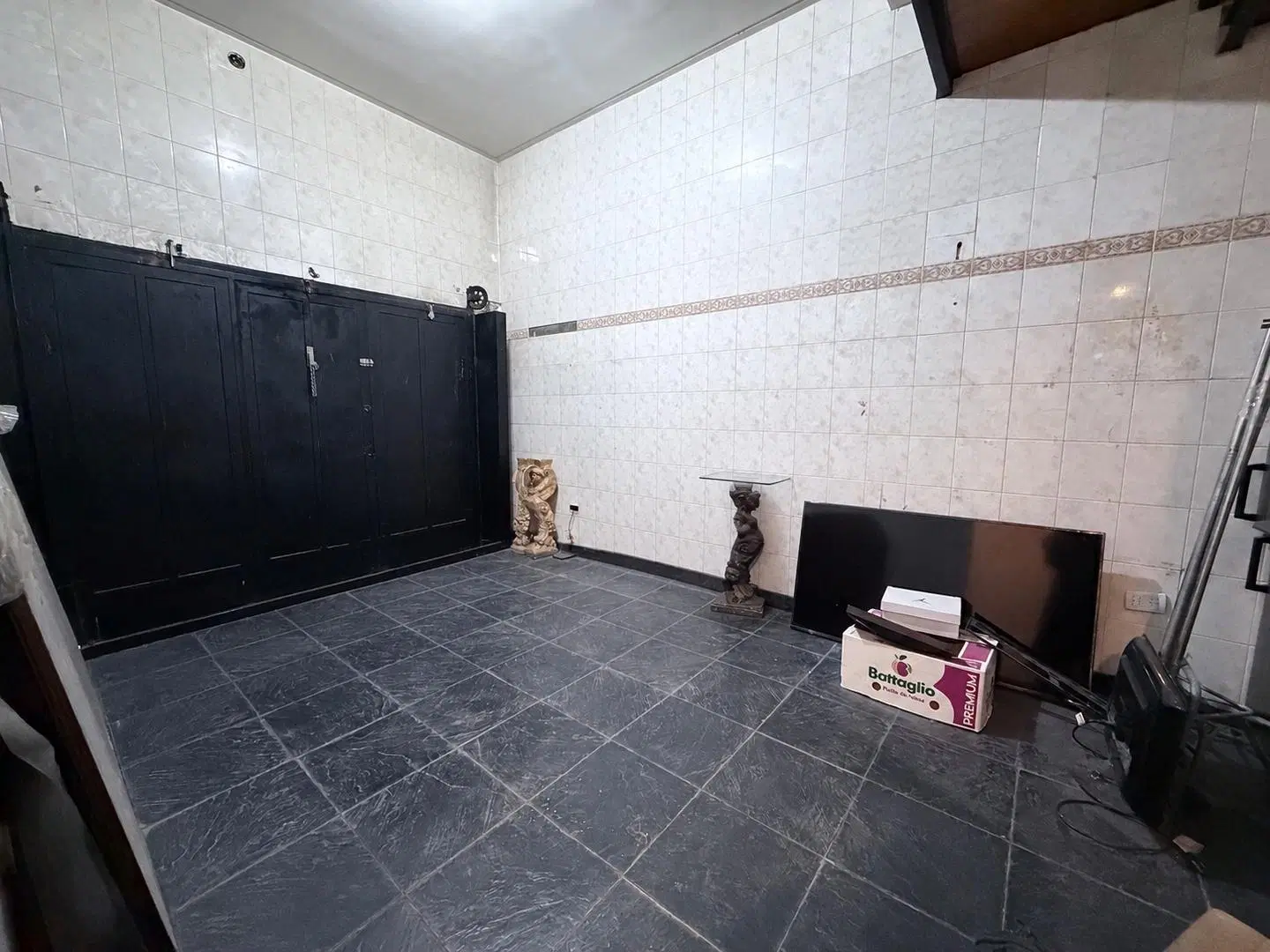 CASA 5 AMBIENTES PARA USO PROFESIONAL Y/O COMERCIAL 8
