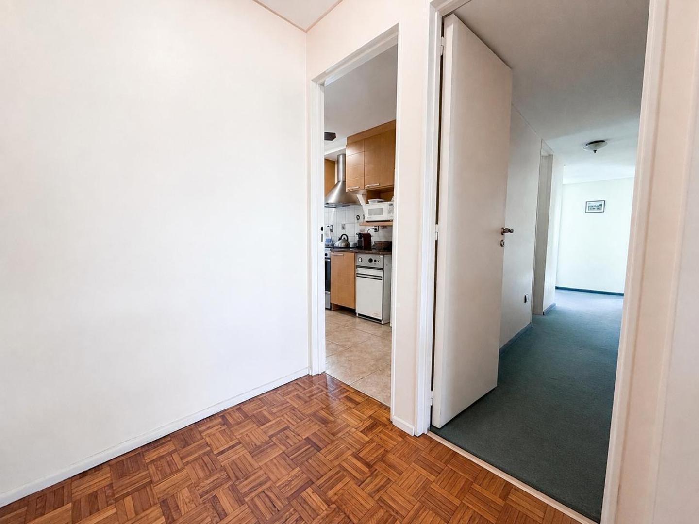 Foto de Departamento 4 ambientes con balcón, imagen 2