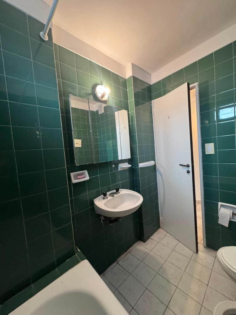 Foto de MONOAMBIENTE CON BALCÓN – A PROFESIONAL – BARRIO NORTE, imagen 3