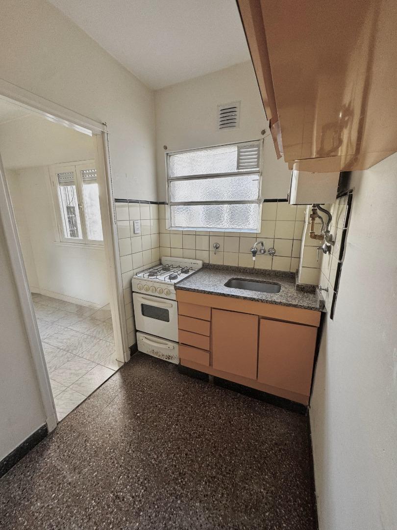 Foto de DEPARTAMENTO DE 2 AMBIENTES EN ALQUILER, imagen 4