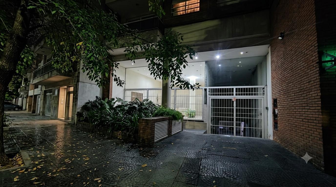 Foto de Cochera en Almagro, imagen 1