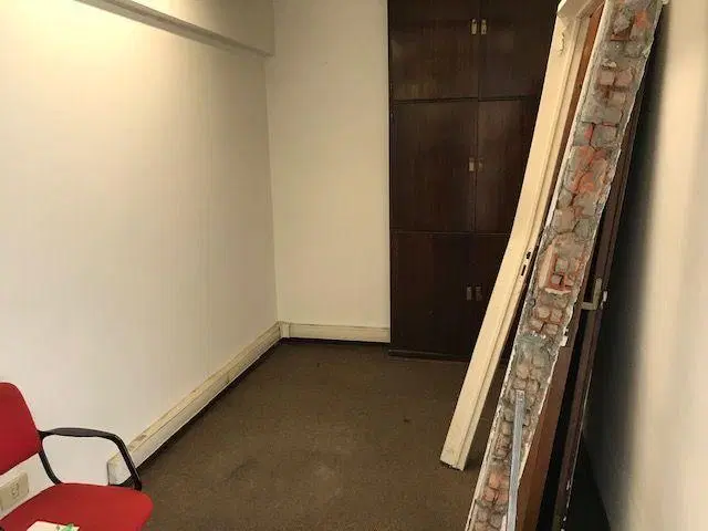 OFICINAS EN VENTA - LAVALLE Y PARANA 4