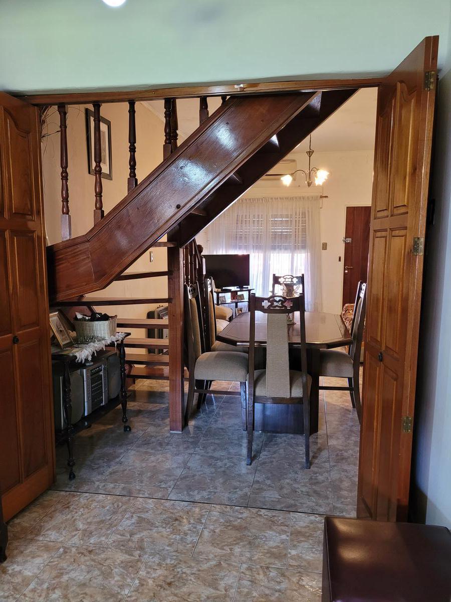 Casa 5 Ambientes en Moron Sur 4