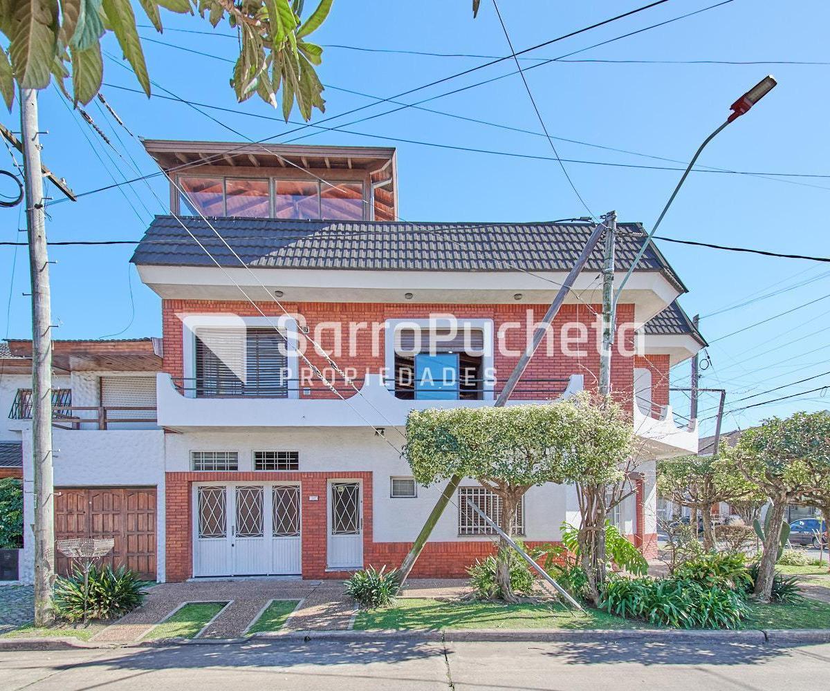 Venta Triplex 4 Ambientes con Gran Quincho y Terraza en Haedo. 4