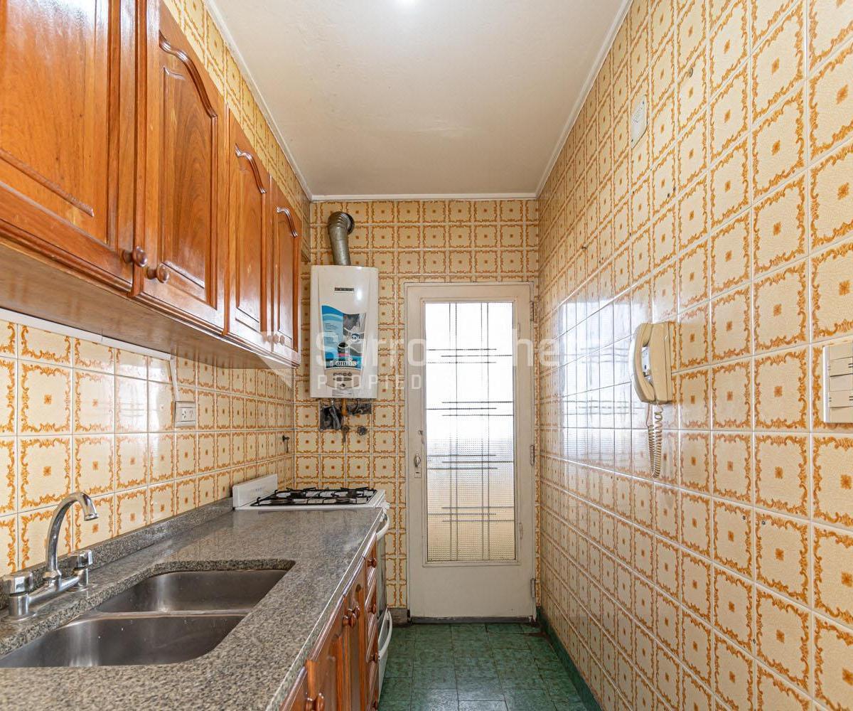 Venta departamento 2 ambientes en Ramos Mejia.